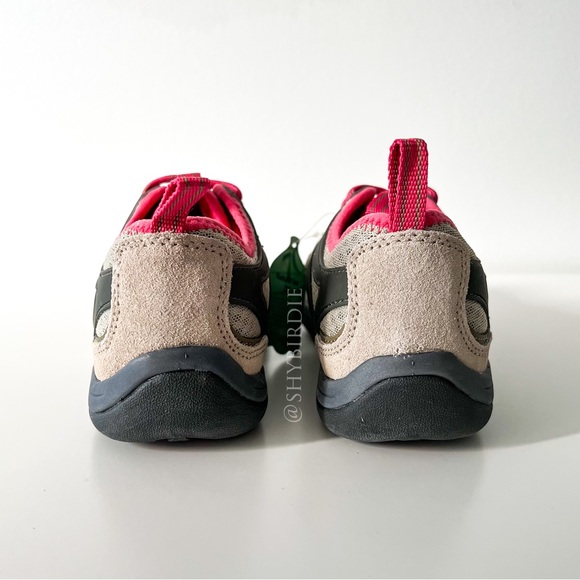 NEW Lands End Trail Hiking Shoes, Wide, Beige - Picture 9 of 16